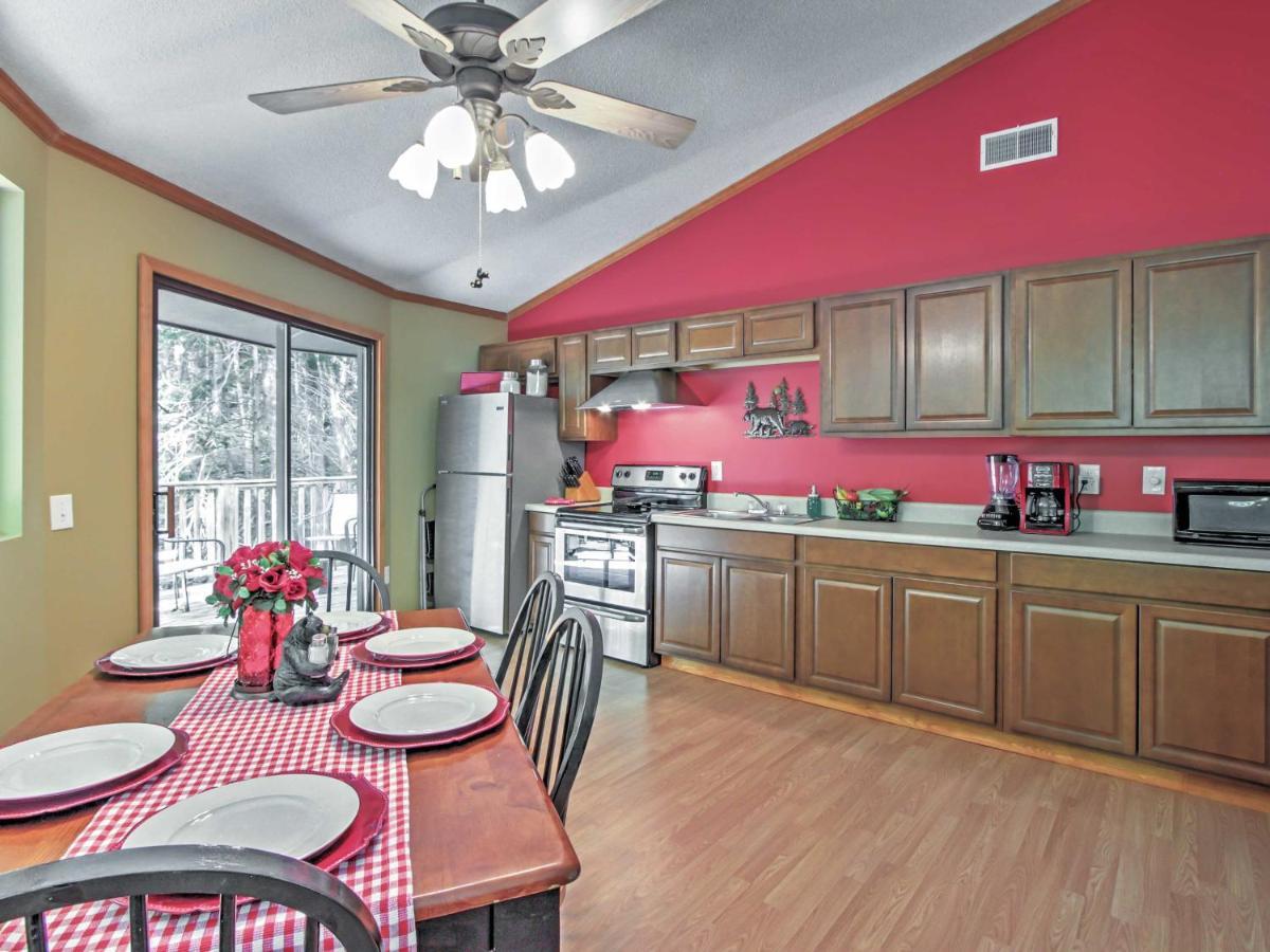 Unique Gatlinburg Cabin Decks, Hot Tub, Fire Pit Εξωτερικό φωτογραφία